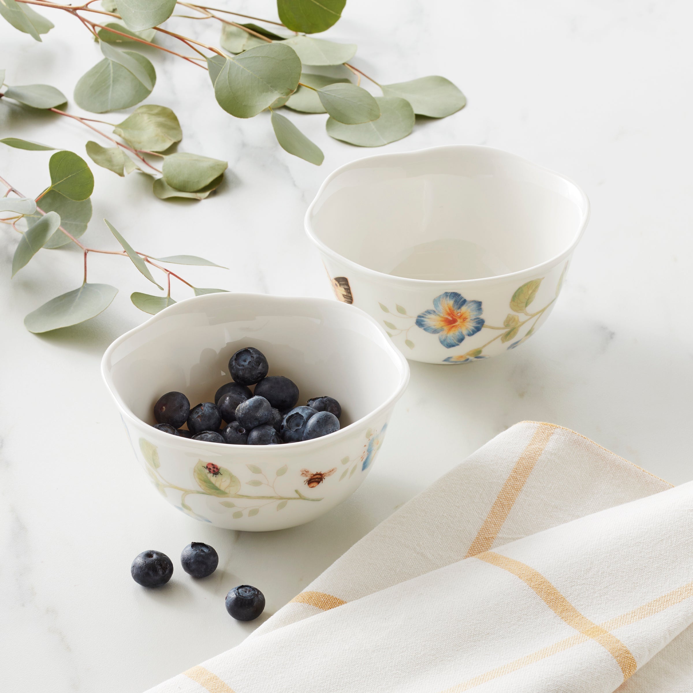 Scalloped Porcelain Dessert Bowl - Image 2